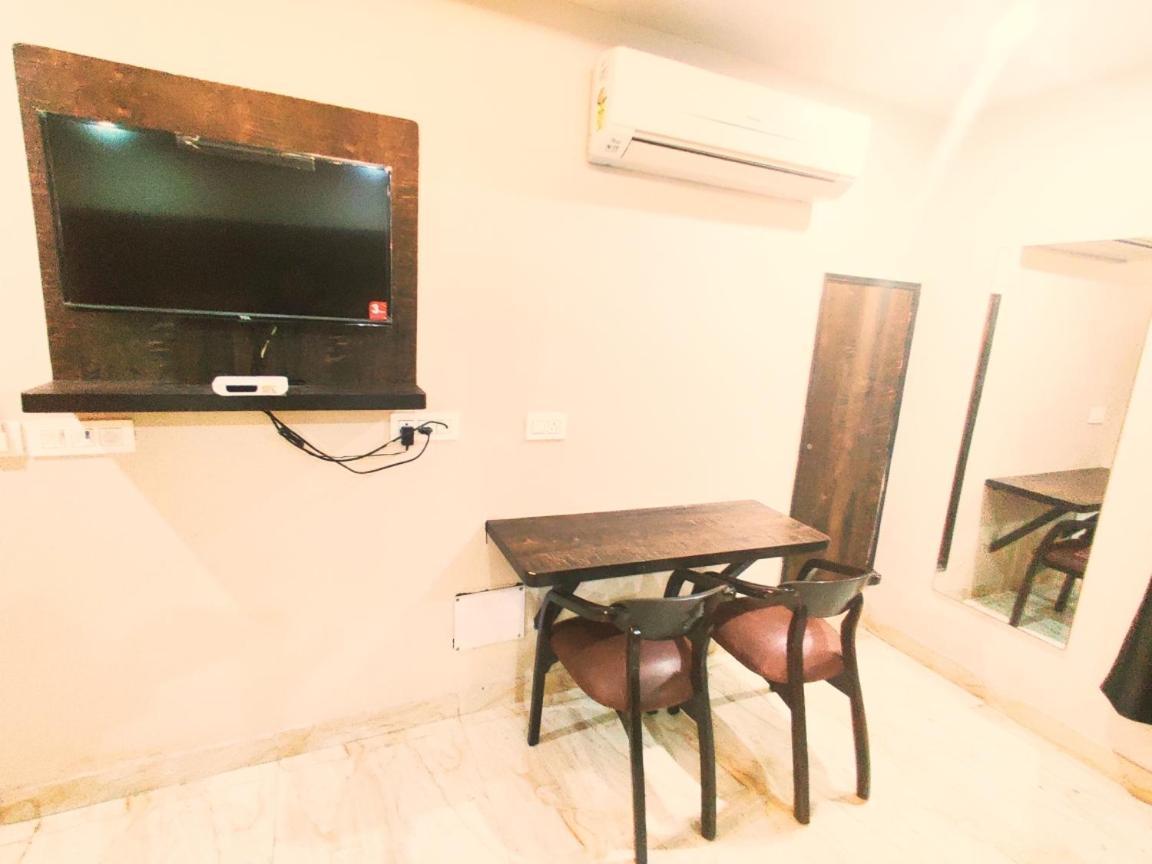 Hotel Amour By Rpi New Delhi Luaran gambar