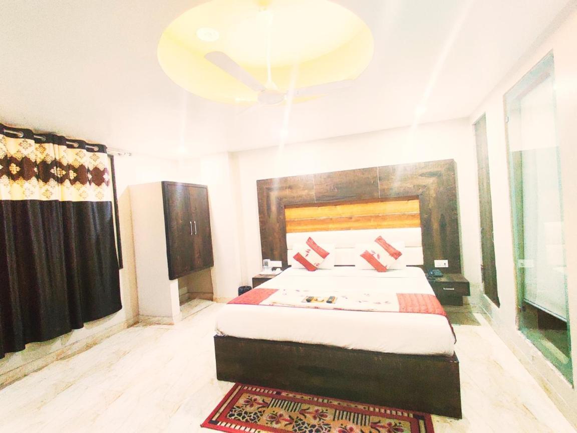 Hotel Amour By Rpi New Delhi Luaran gambar