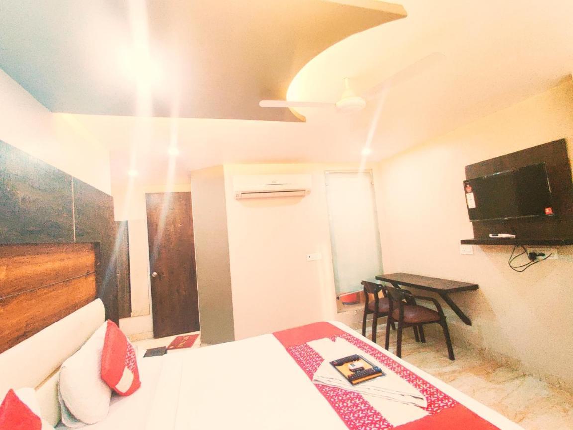 Hotel Amour By Rpi New Delhi Luaran gambar